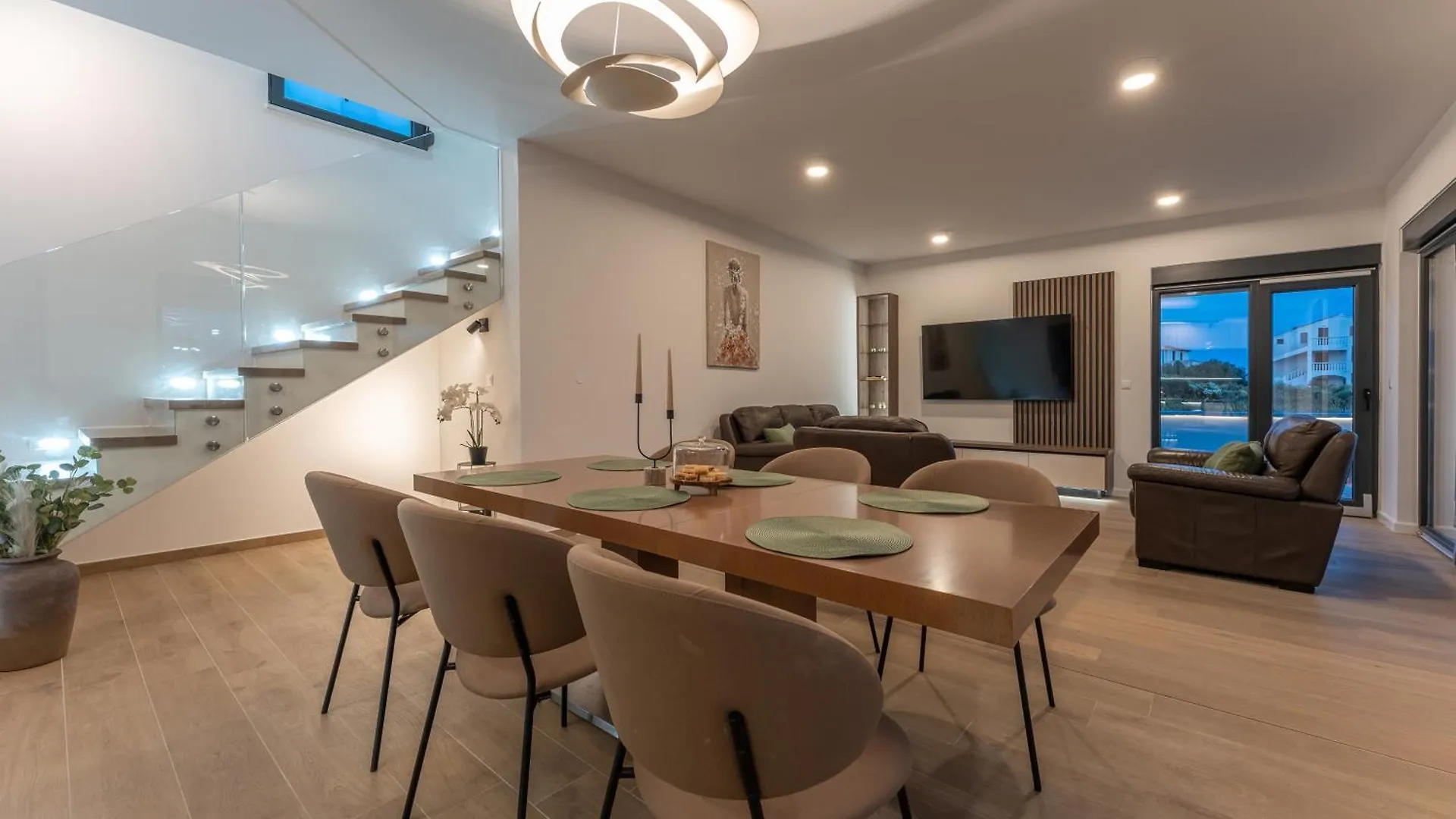 Villa La-Vi Турань